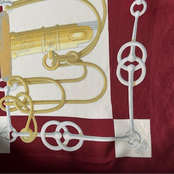 Hermès Rare & Vintage cliquetis RATTLING BORDEAUX Etriers Iconic
Silk Scarf wrap - Picture 10 of 10
